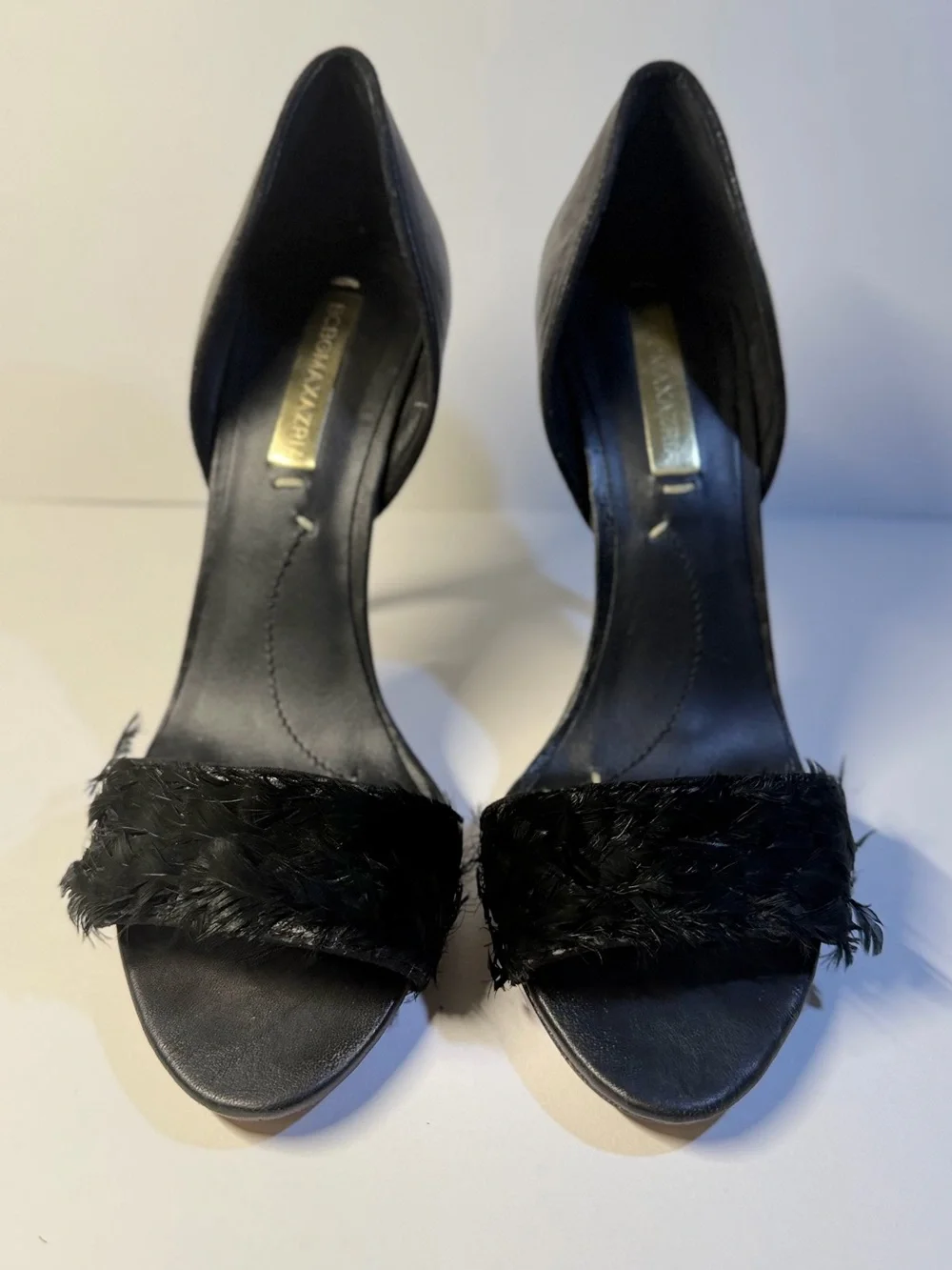 BCBG Max Azria MA-DIVINA Black Feather D’Orsay Heels Women’s Gently Worn Once